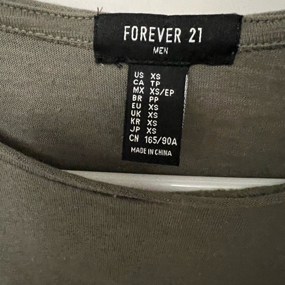 Forever 21 long sleeve longline t shirt - Picture 4 of 4